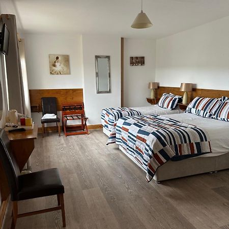 Carranross Accommodation Киларни Екстериор снимка